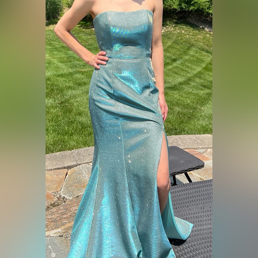 Sherrie hill prom dress